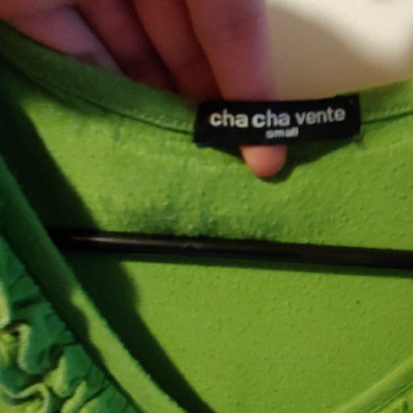 Green Sleeveless Cha Cha Vente Blouse - Picture 6 of 6
